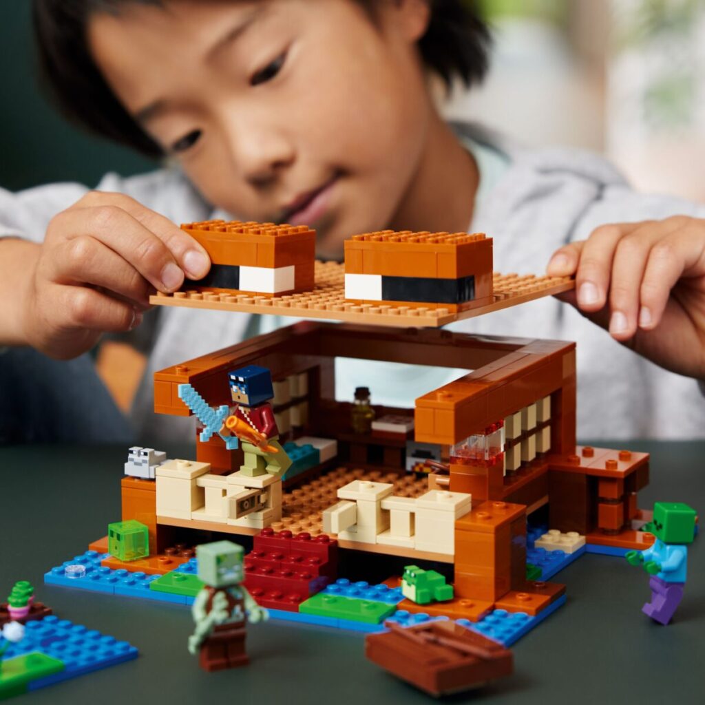 LEGO Minecraft® The Frog House 21256 galleri